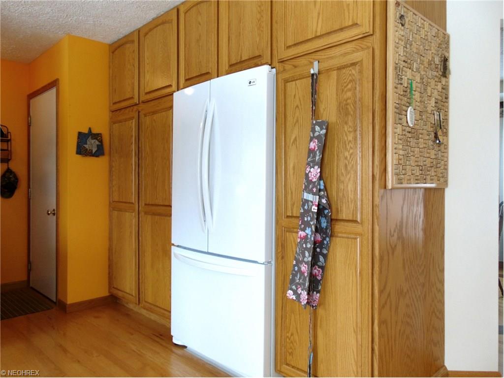 1086 Woodglen Cir, Medina OH 44256