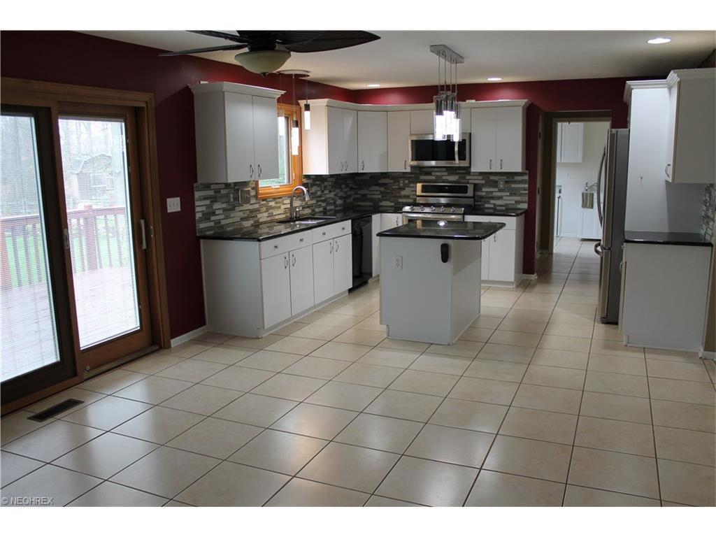 532 W Sturbridge Dr, Medina OH 44256