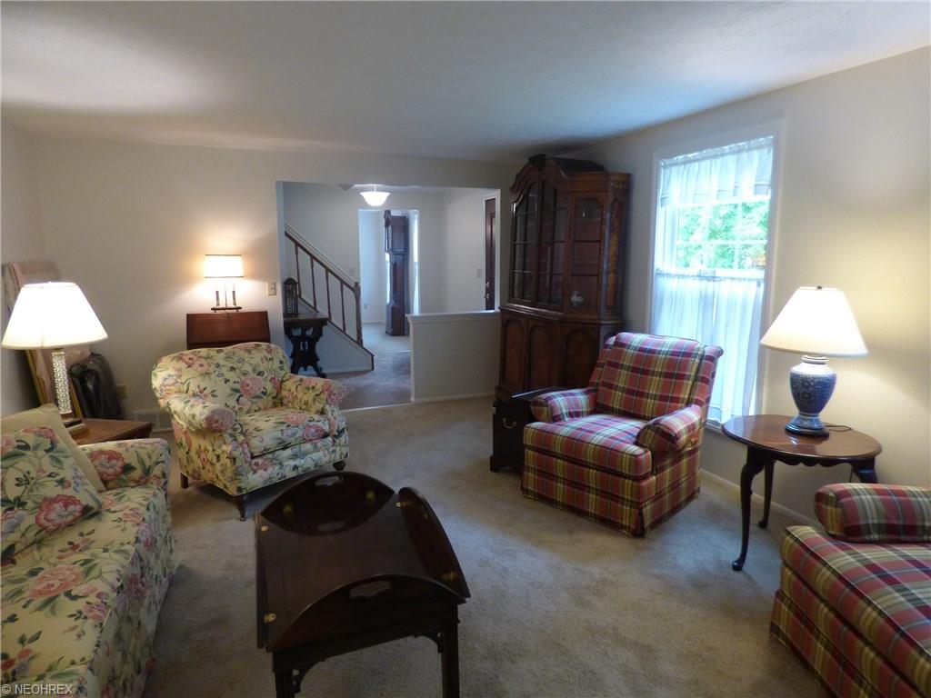 For Sale: 898 Laurel Glens Dr Medina, OH 44256