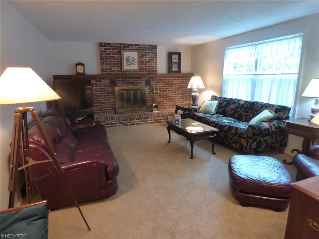 For Sale: 898 Laurel Glens Dr Medina, OH 44256