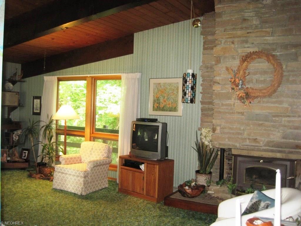 For Sale: 3039 Oak Hill Rd Peninsula, OH 44264