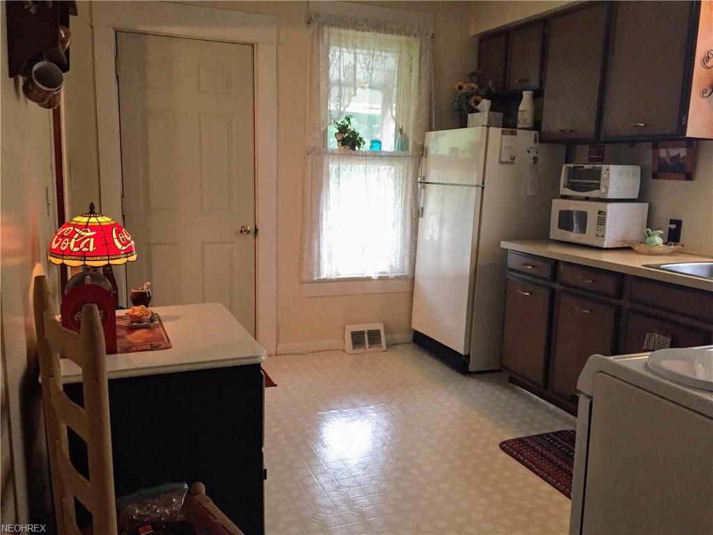 308 Bryn Mawr St #F
