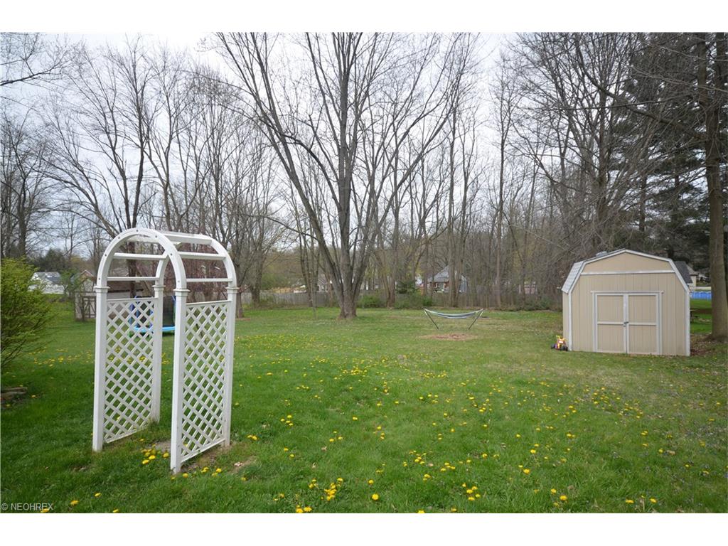 732 Danner Rd, Tallmadge OH 44278