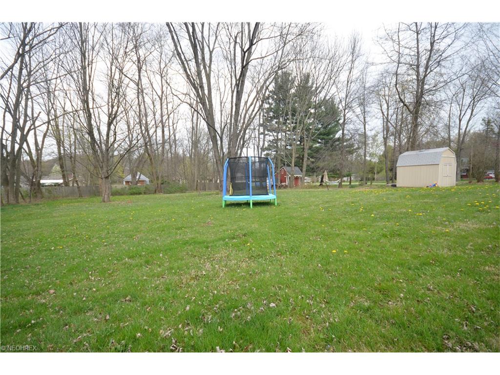 732 Danner Rd, Tallmadge OH 44278