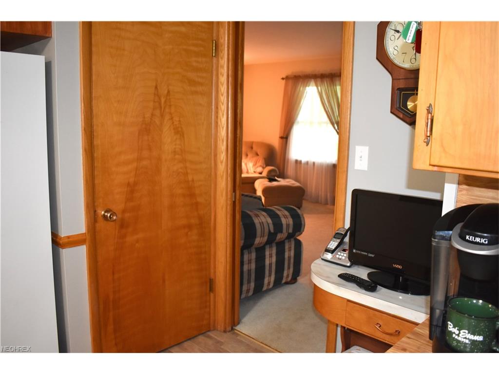 114 Barkwood Dr