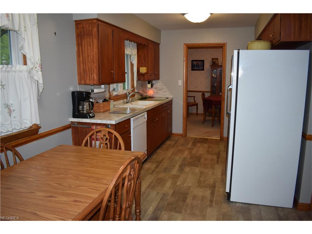 114 Barkwood Dr
