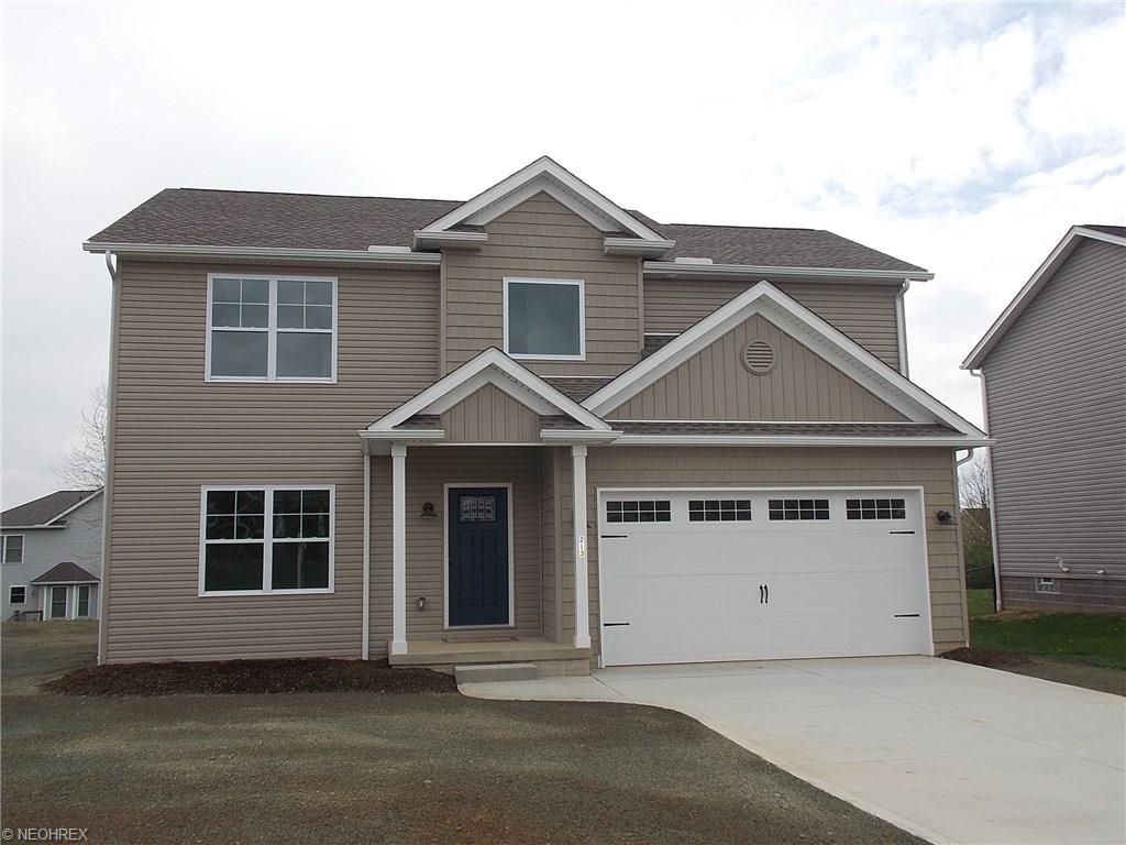 213 Hillside Dr, Wadsworth OH 44281