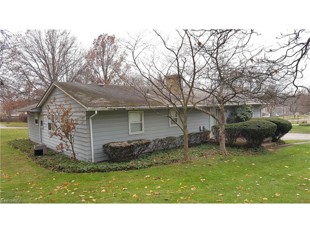 249 Baird Ave