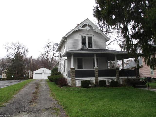 3909 Bushey Ave