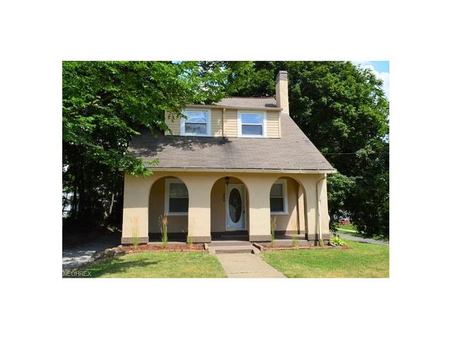 1661 Ottawa Ave
