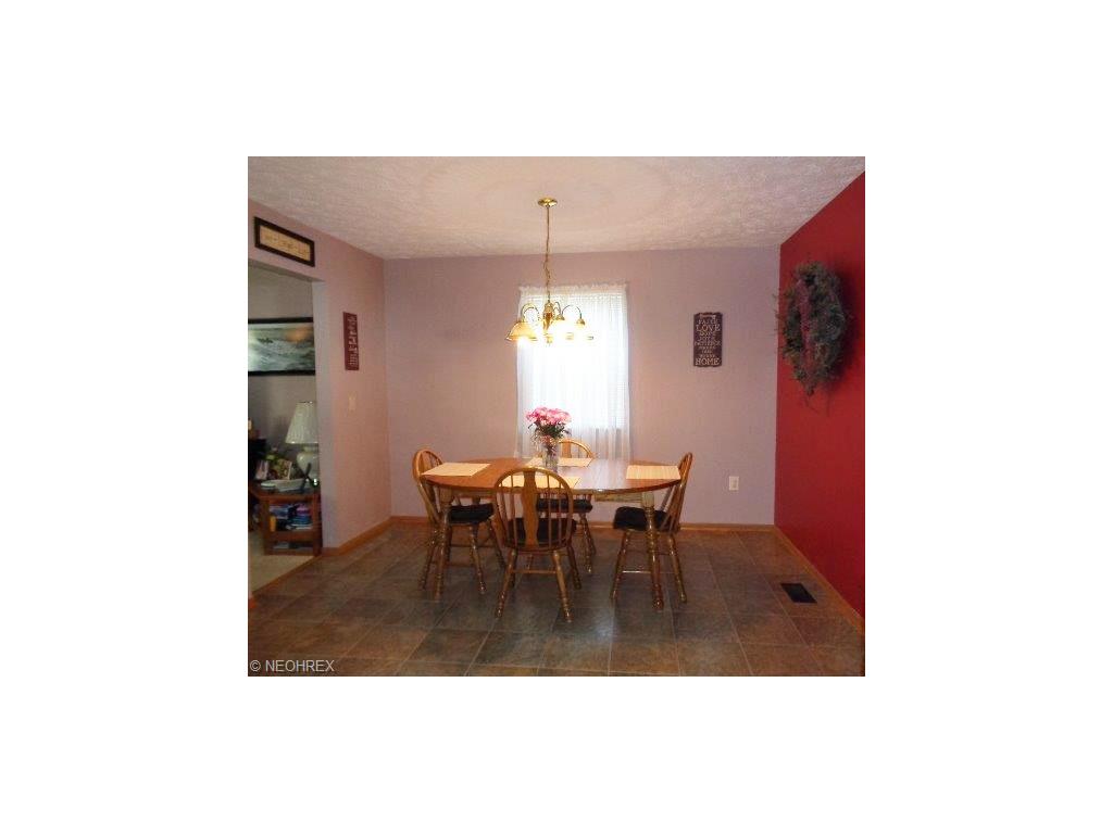 For Sale: 747 Brewer Ave Akron, OH 44305