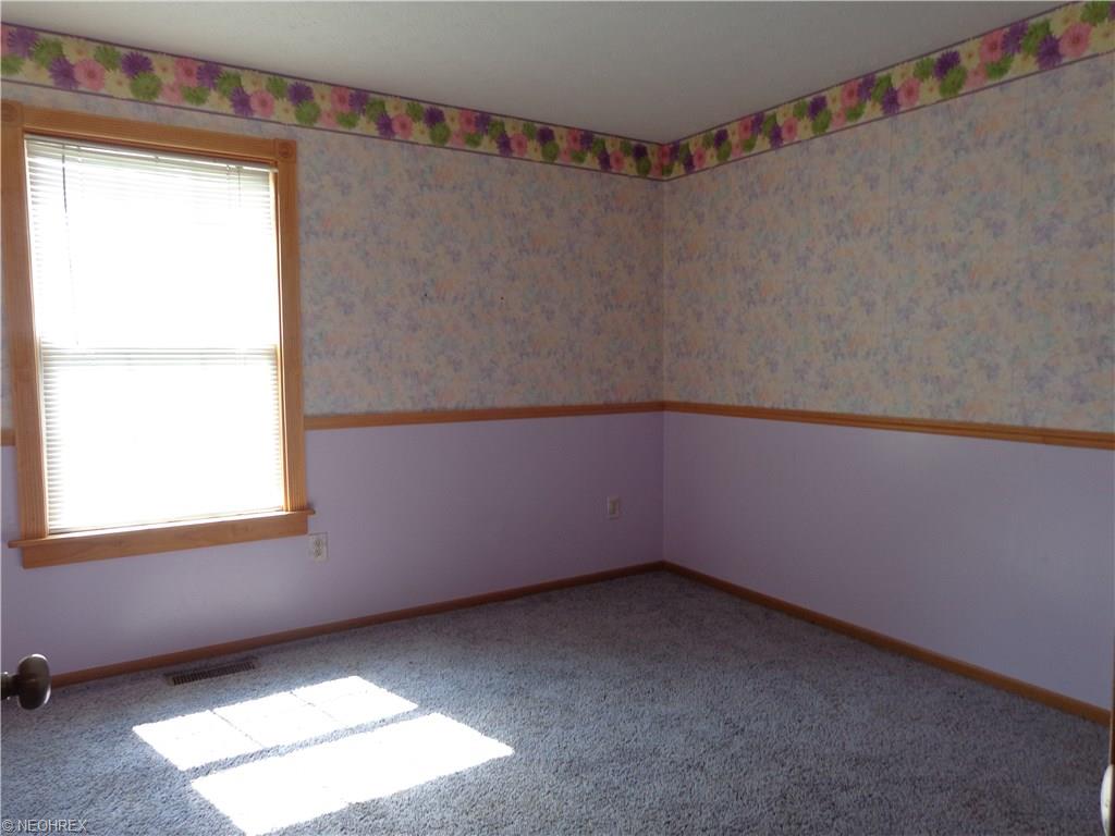 For Sale: 1314 Tonawanda Ave Akron, OH 44305