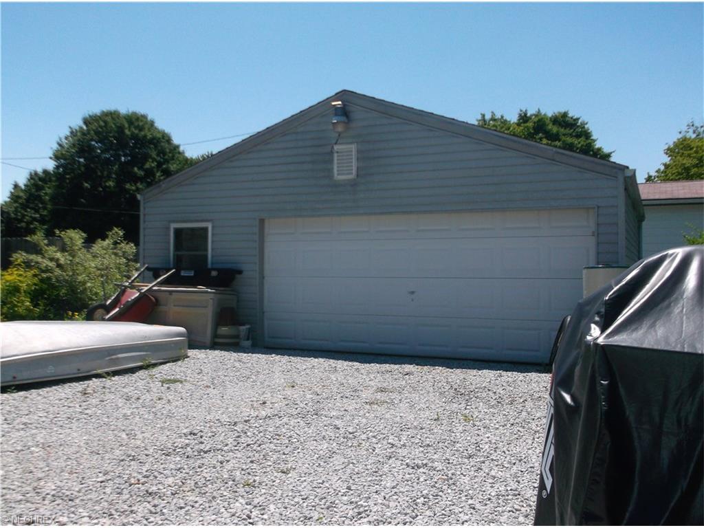 For Sale: 808 Hunt St Akron, OH 44306