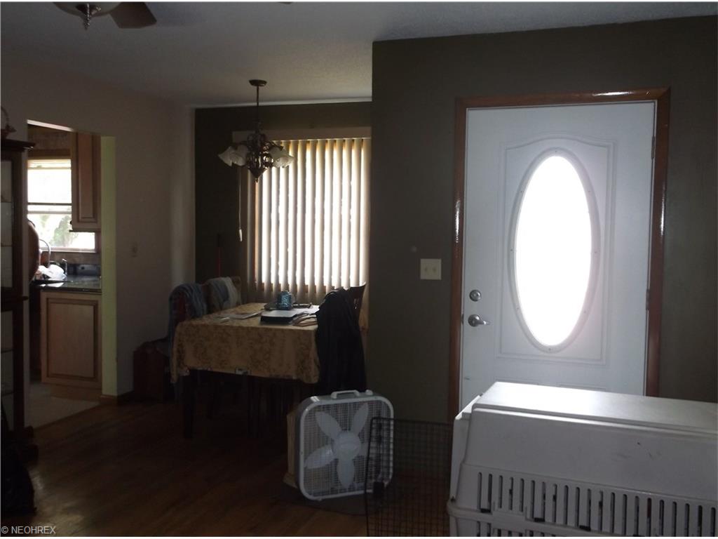 For Sale: 808 Hunt St Akron, OH 44306