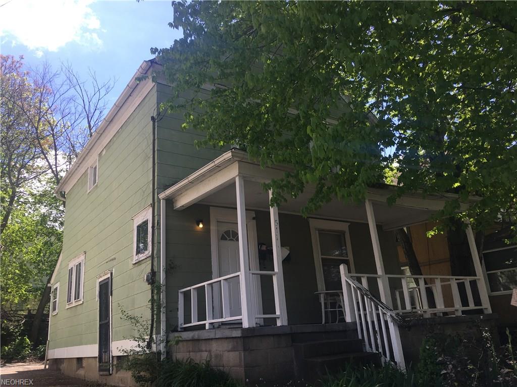 144 Hall St