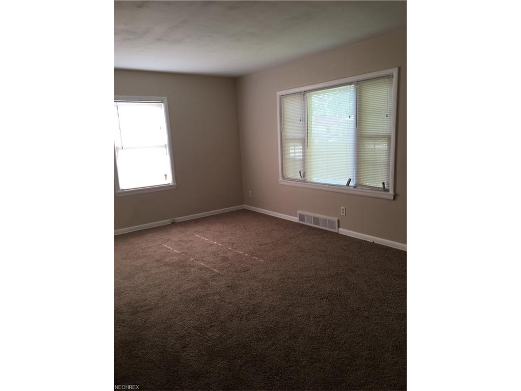 996 Margaret Rd