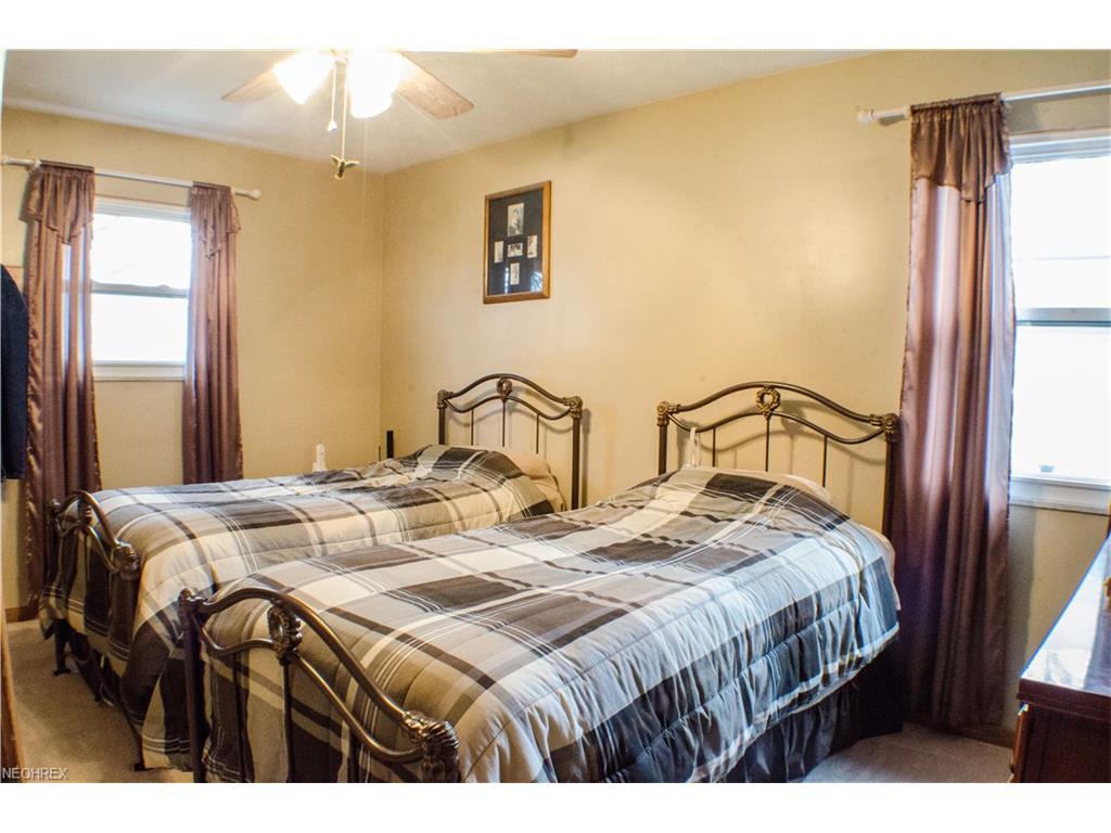 74 Ansel Ave