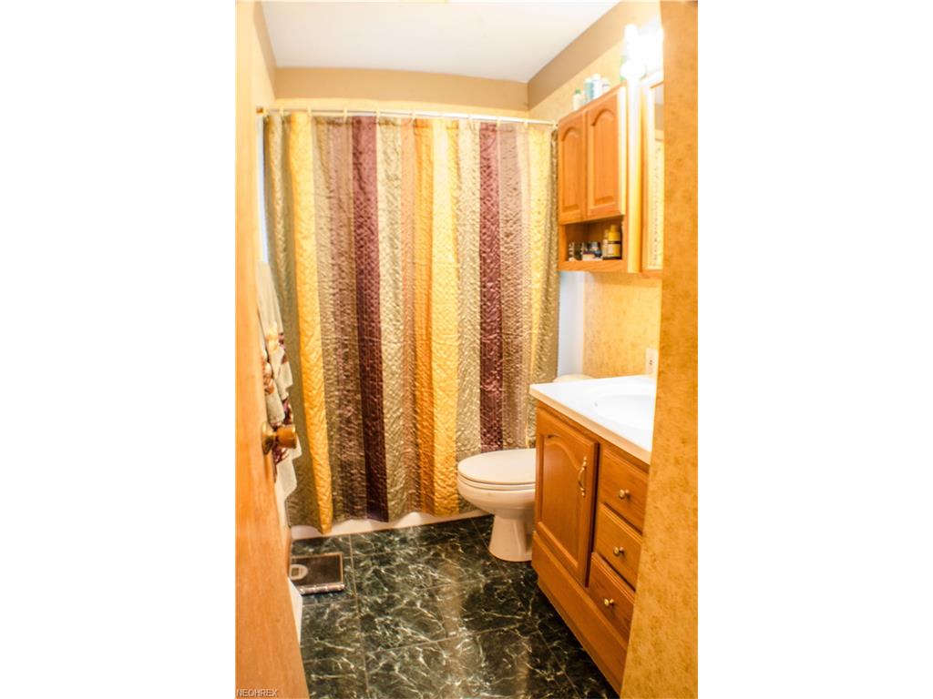 74 Ansel Ave