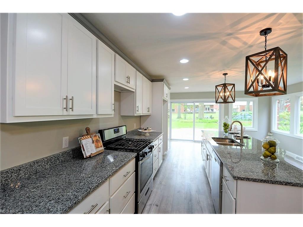 2371 Averill Dr