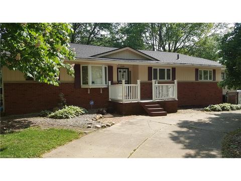 2121 Brookshire Rd