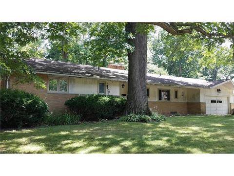 1505 Tiffany Cir