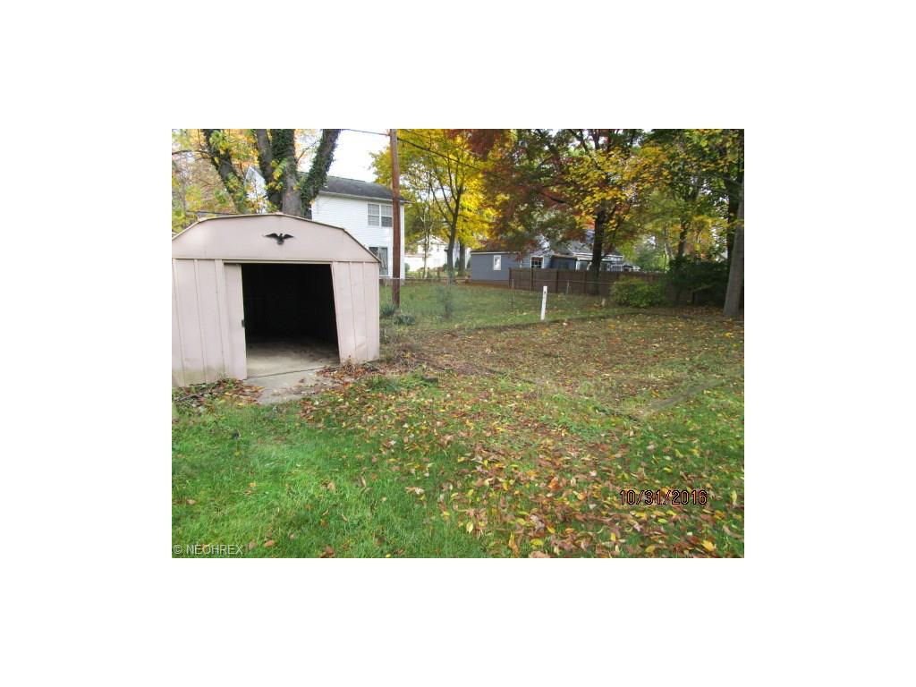 239 Crawford Rd