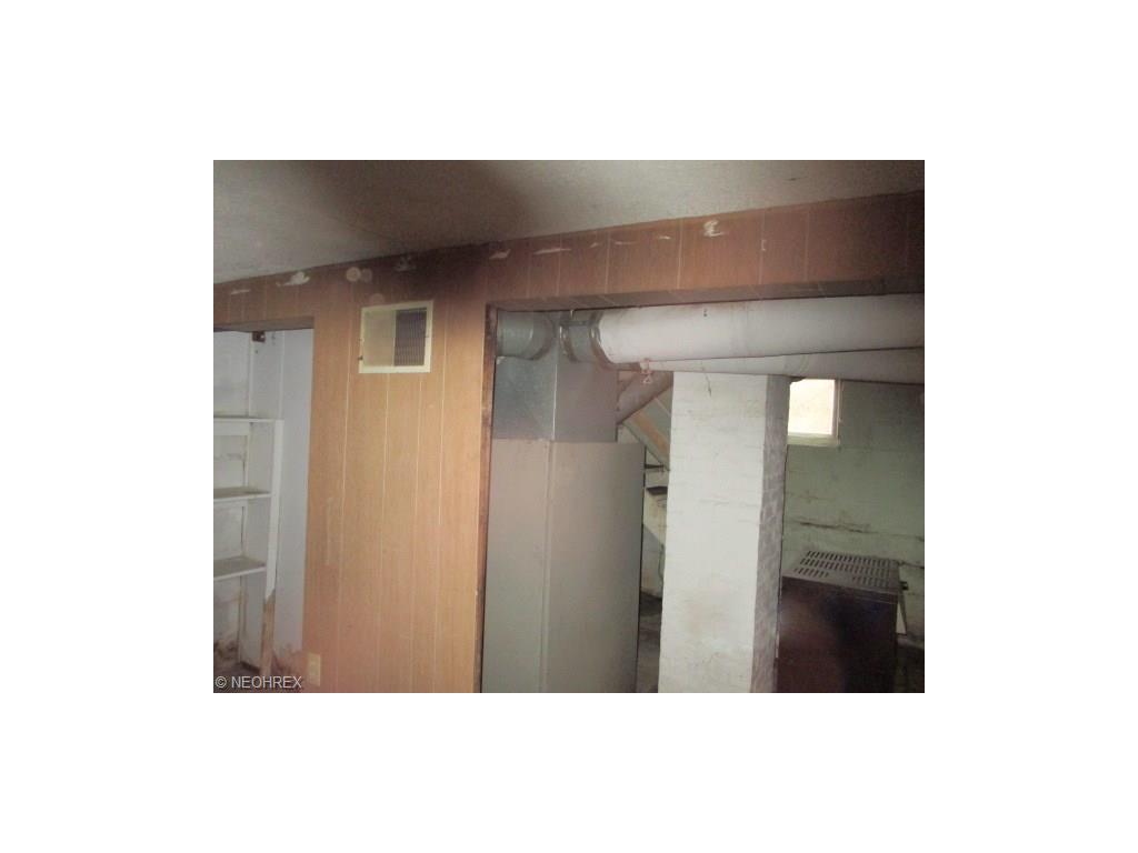 805 Hayden Ave