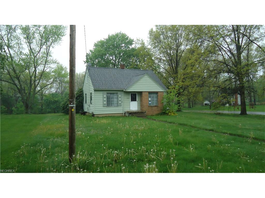 348 E Cassell Ave