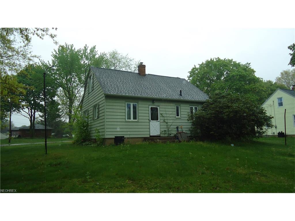348 E Cassell Ave