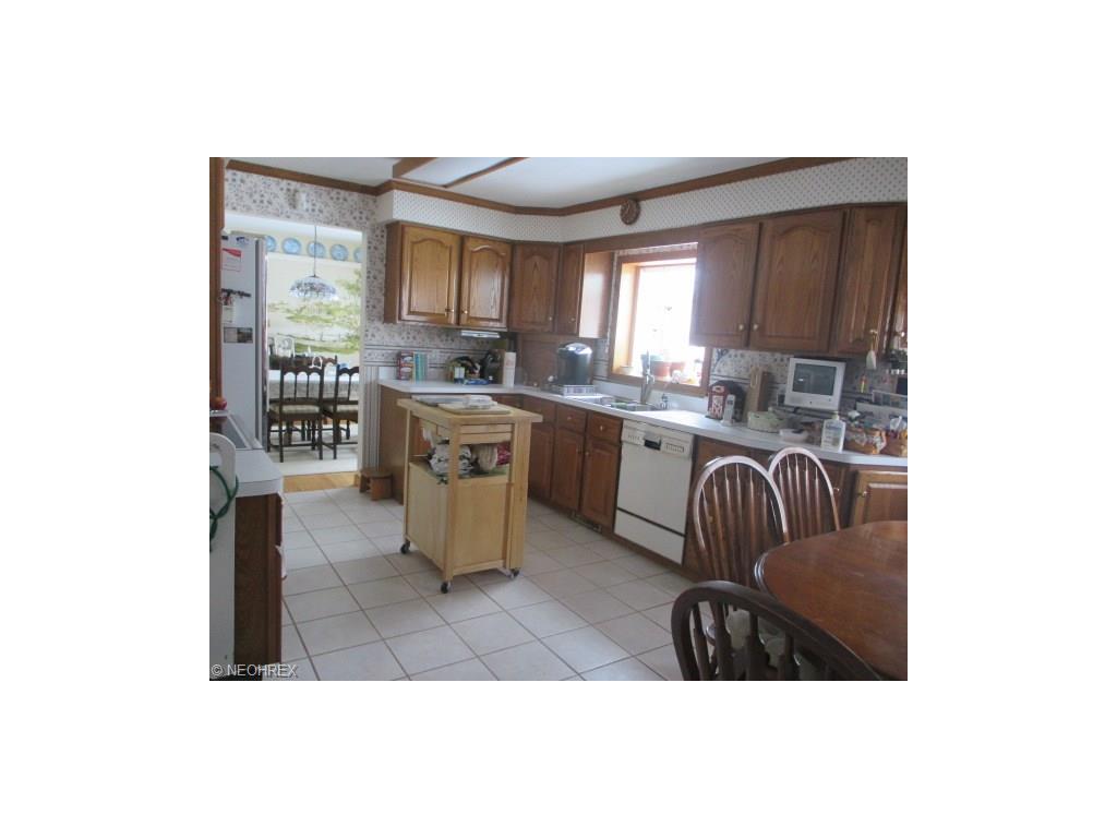 2792 S Canfield Niles Rd