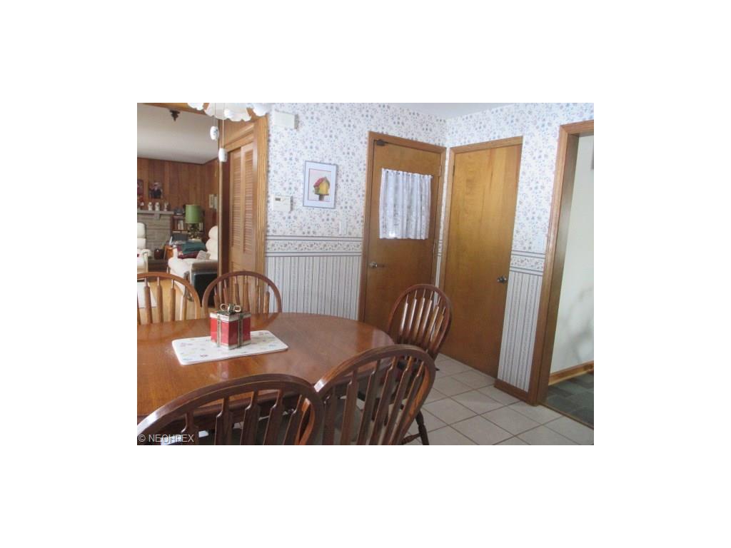 2792 S Canfield Niles Rd