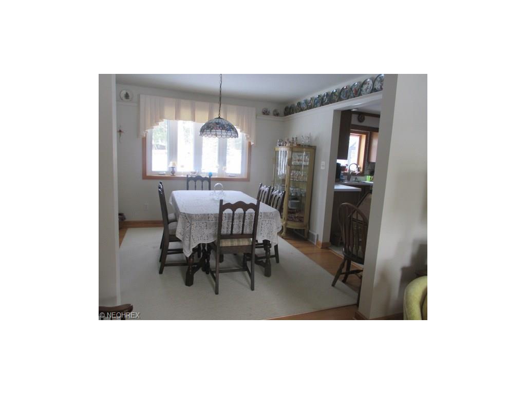 2792 S Canfield Niles Rd