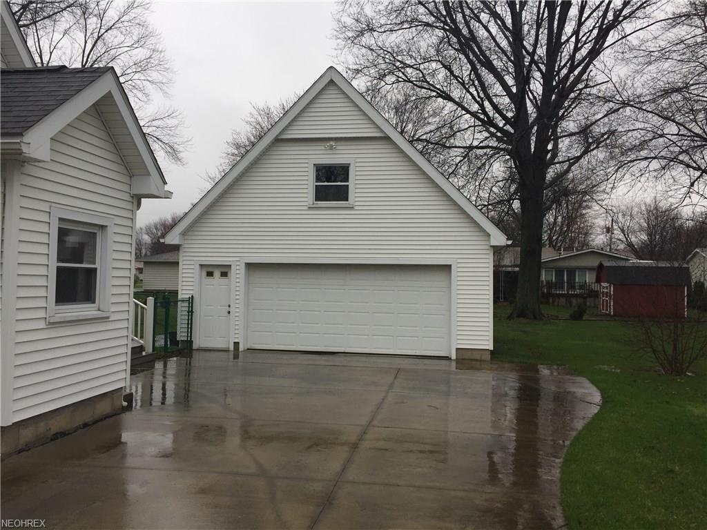354 N Mecca St