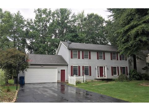445 Greenbriar Dr