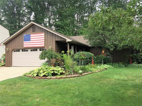 445 Greenbriar Dr