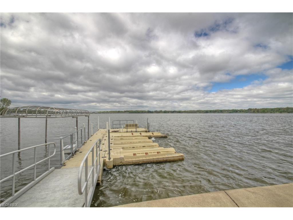 1004 Waters Edge Dr
