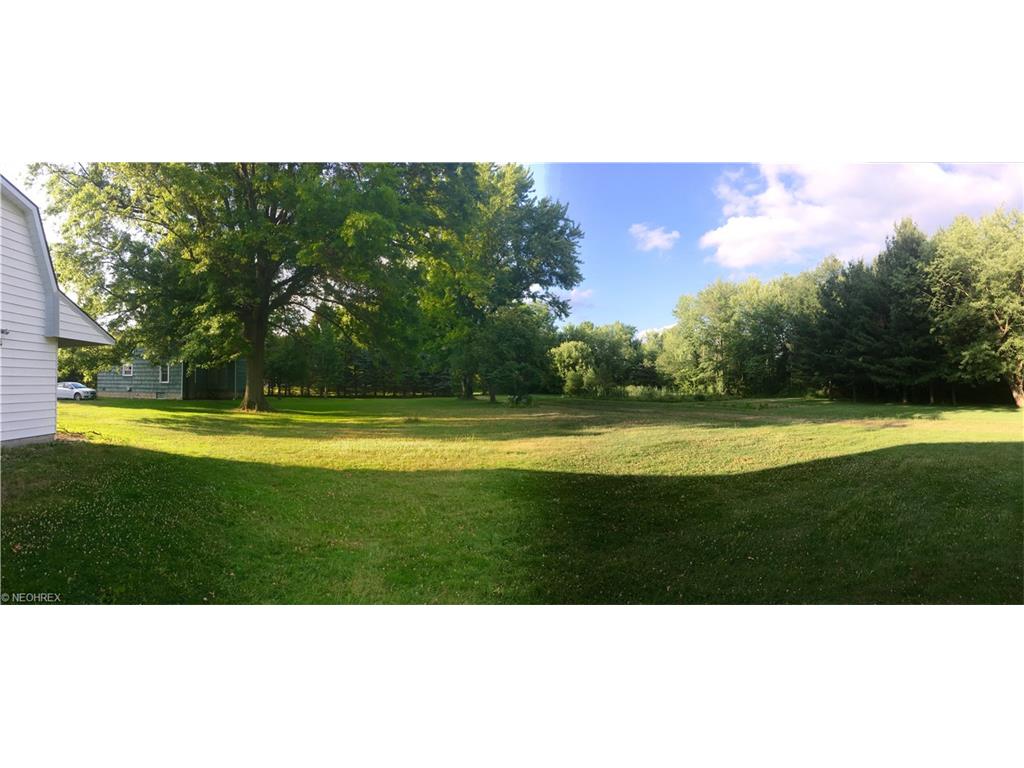 For Sale: 3331 Eagle Creek Rd Leavittsburg, OH 44430