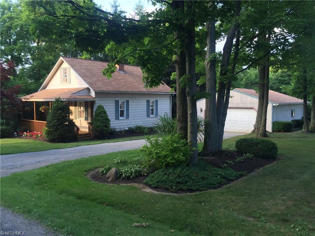 For Sale: 647 Chestnut St Leetonia, OH 44431