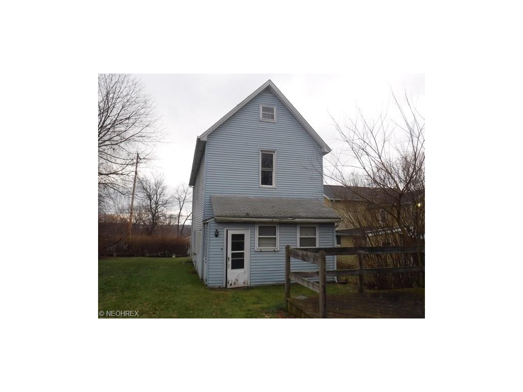 31 Eleanor Ave