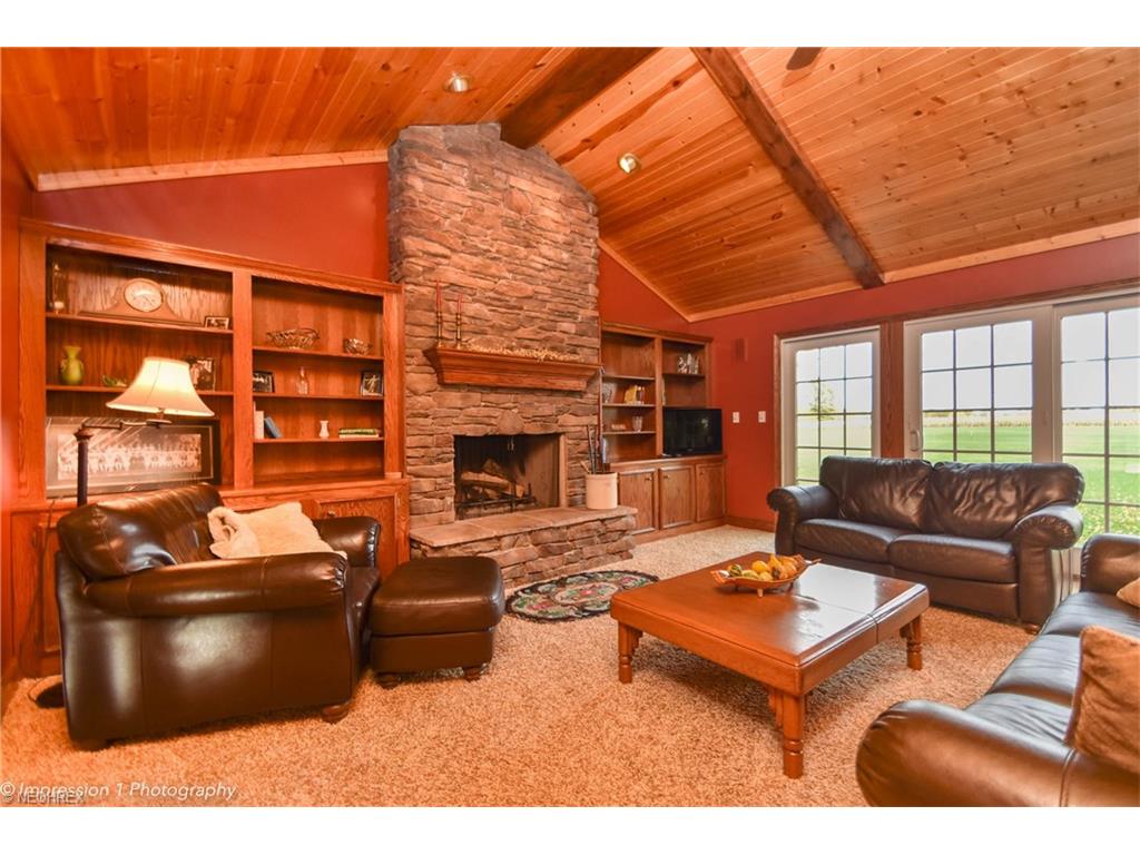 10305 Struthers Rd