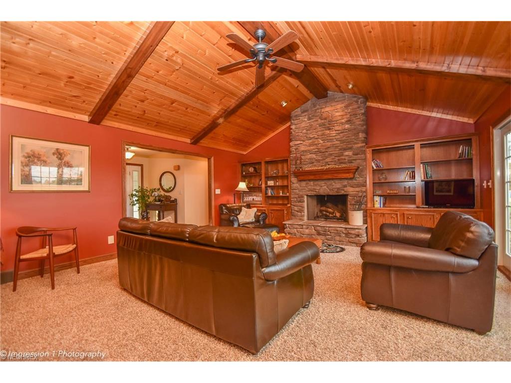10305 Struthers Rd