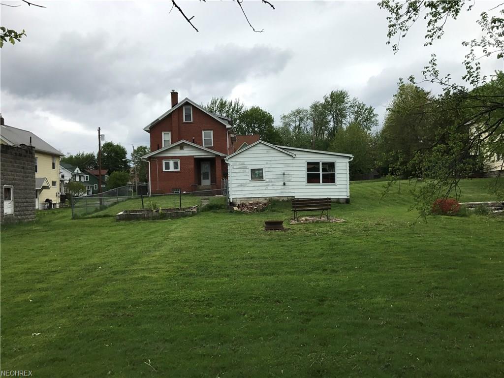 327 Orchard Ave