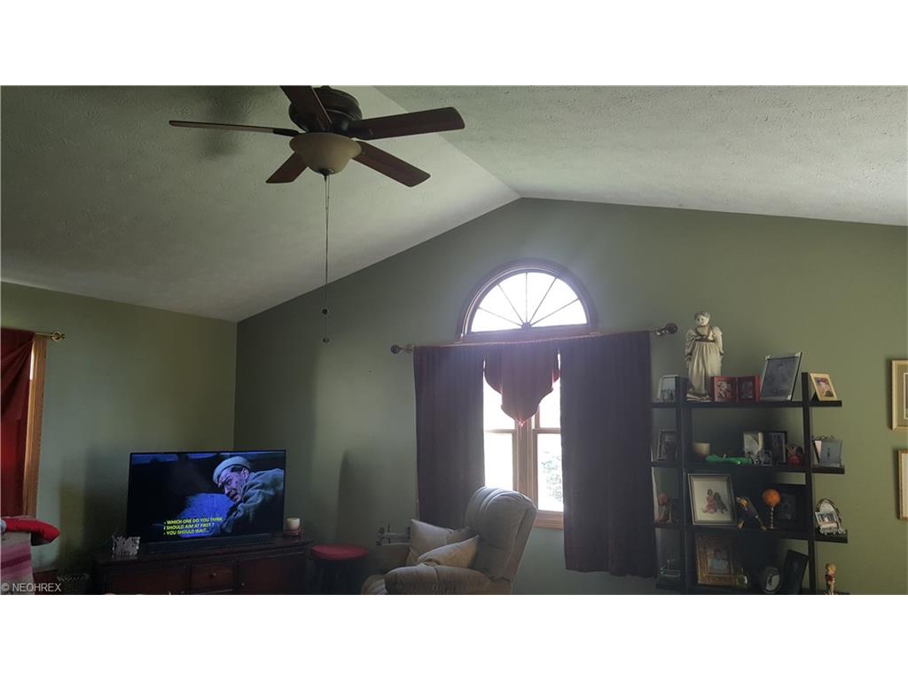 For Sale: 1810 Allen Rd Salem, OH 44460