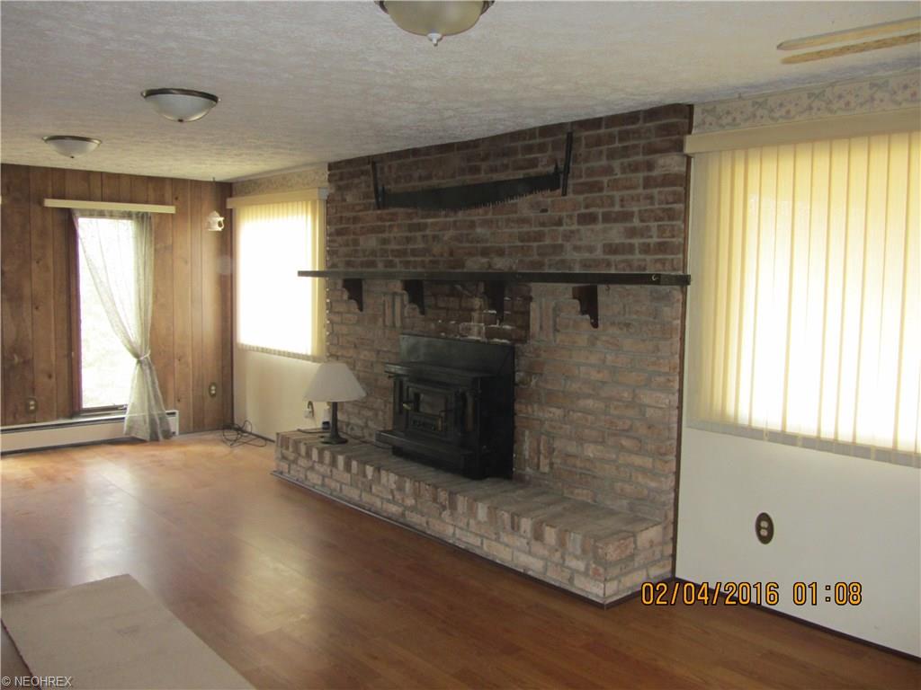 2650 Pritchard Ohltown, Warren OH 44481