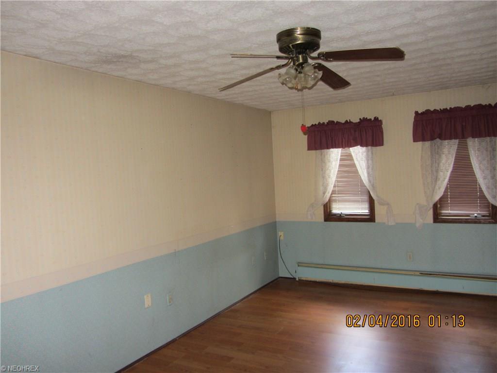 2650 Pritchard Ohltown, Warren OH 44481