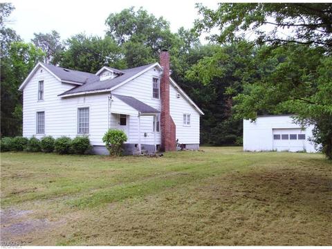 1500 Dodge Dr NW