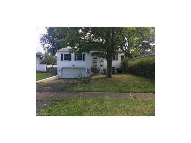 44 Ambrose Ave