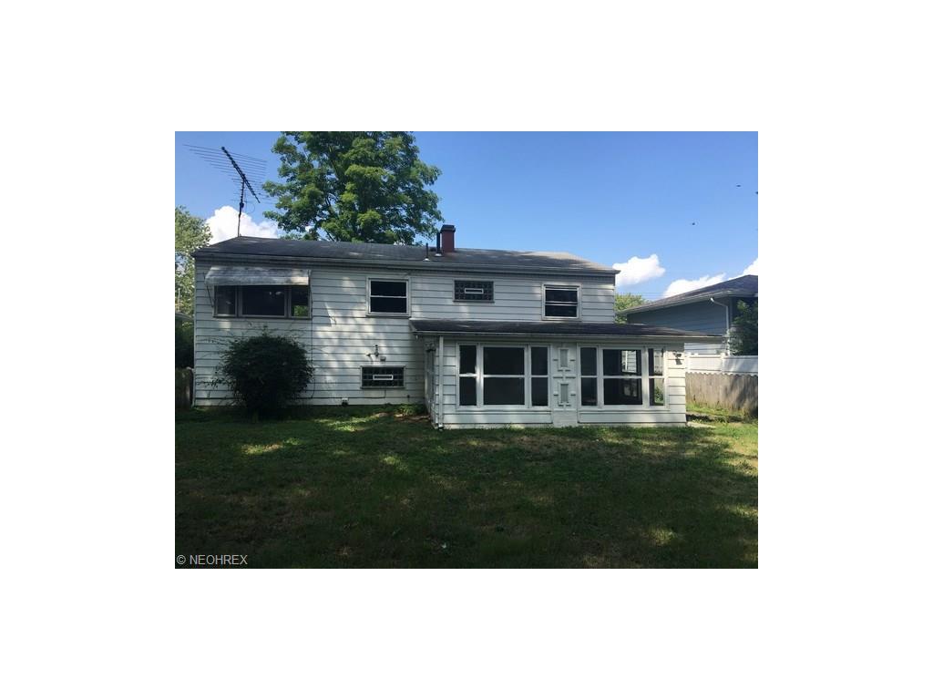 44 Ambrose Ave