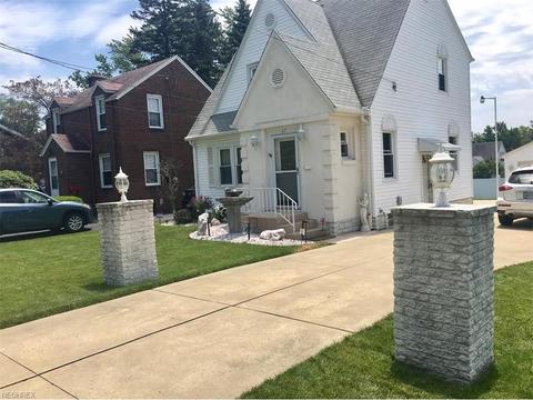 453 Indianola Rd
