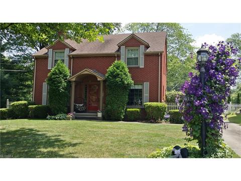 453 Indianola Rd